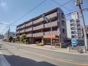 ルミエール住吉の物件外観写真